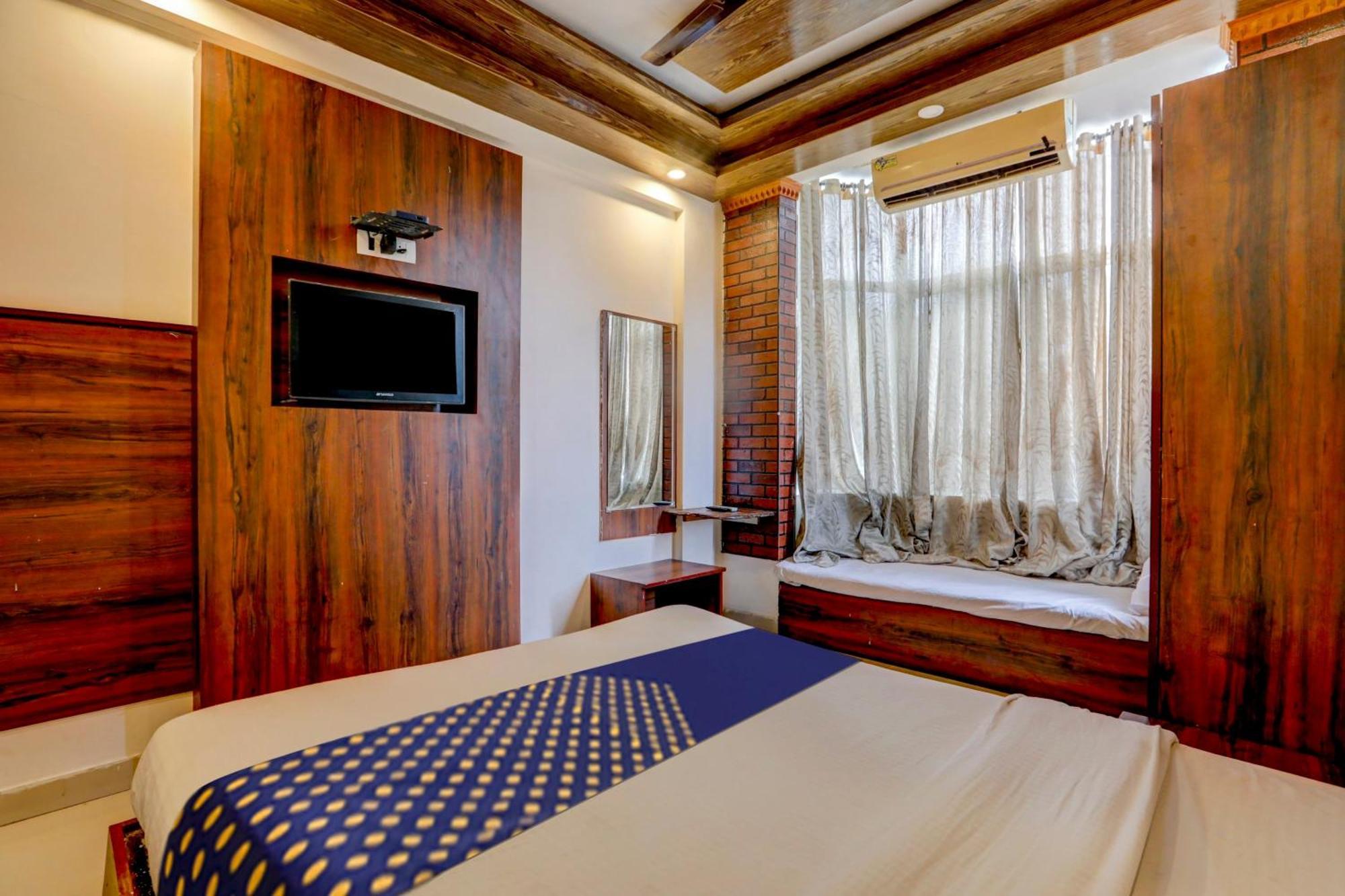 Hotel O Rajdhani Group Of Hotels مَسّور المظهر الخارجي الصورة