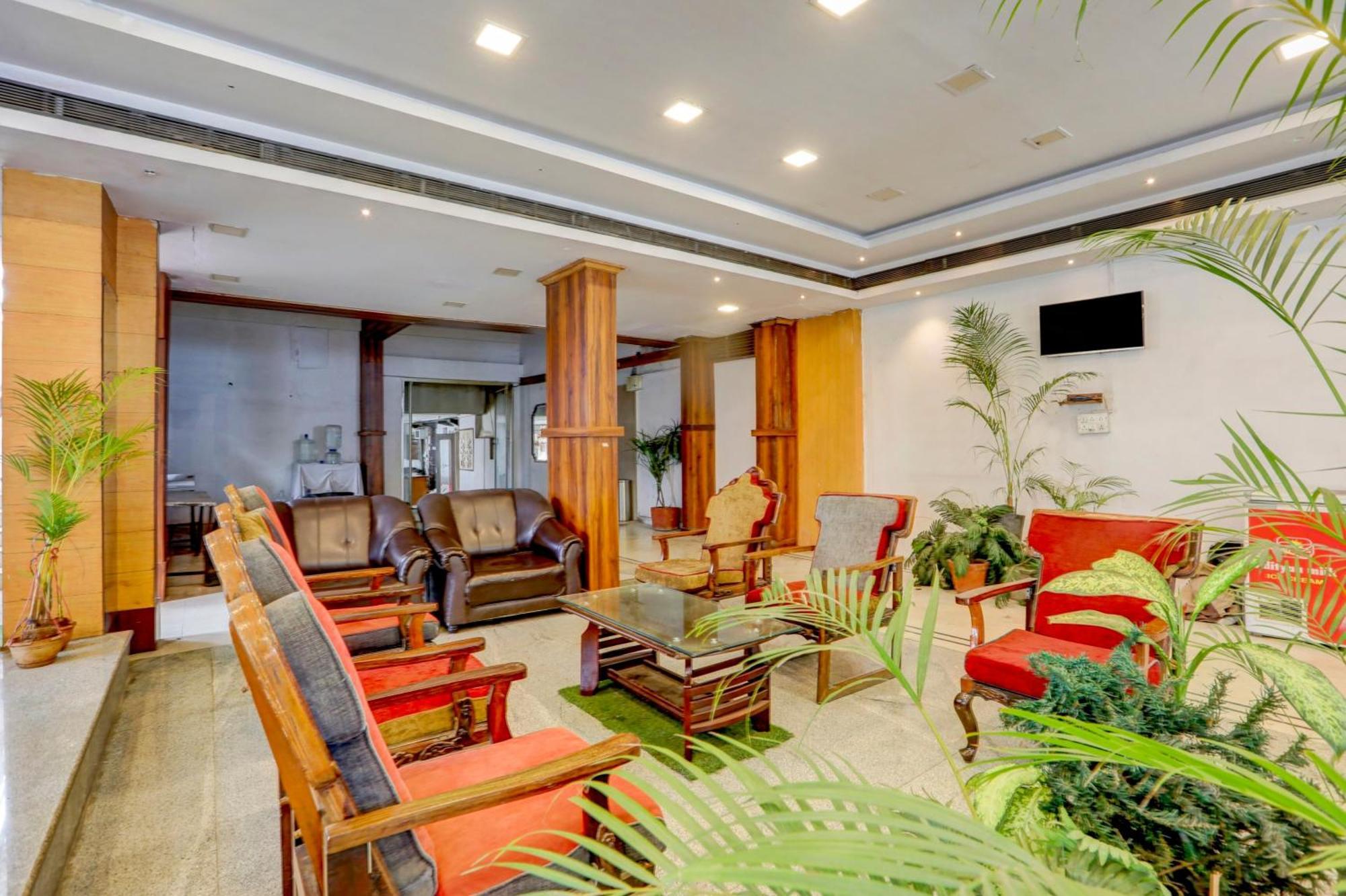 Hotel O Rajdhani Group Of Hotels مَسّور المظهر الخارجي الصورة