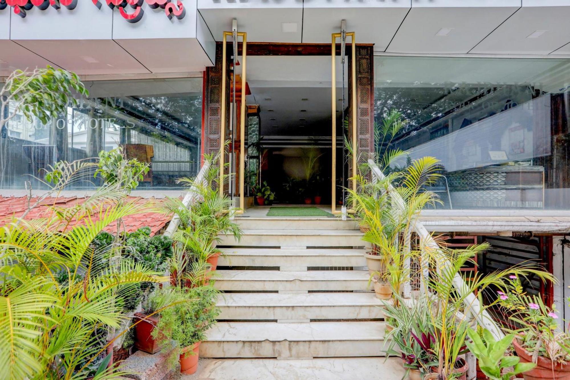 Hotel O Rajdhani Group Of Hotels مَسّور المظهر الخارجي الصورة